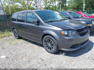 2C4RDGBG1HR****** · 2017 DODGE GRAND CARAVAN SE PLUS