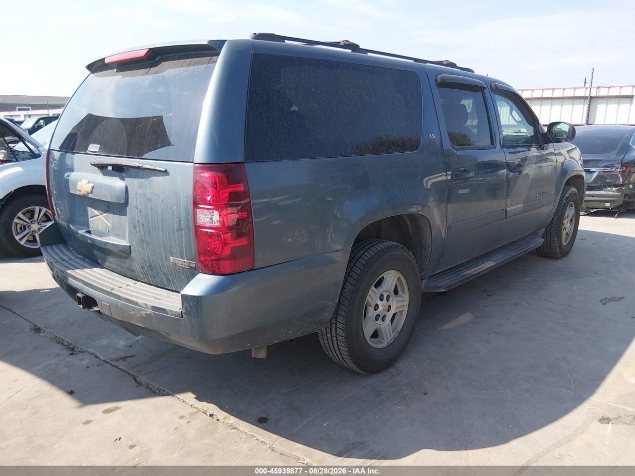 2008 CHEVROLET SUBURBAN 1500 LS · 4/11