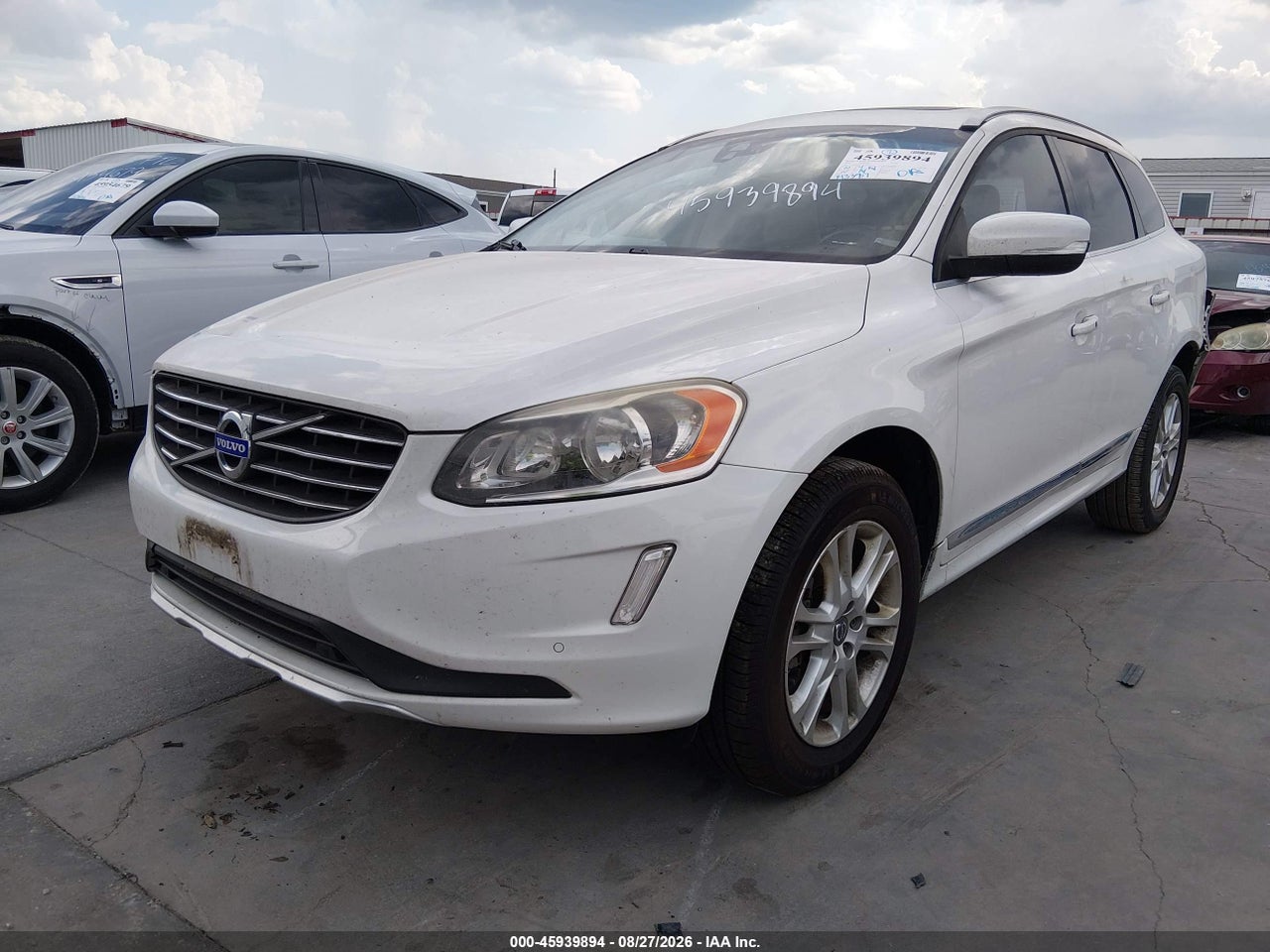 2015 VOLVO XC60 T5 PREMIER · 2/11