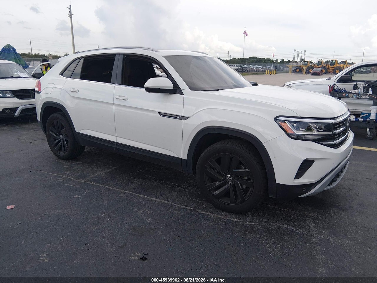 1V2JE2CAXNC****** · 2022 VOLKSWAGEN ATLAS CROSS SPORT 3.6L V6 SE W/TECHNOLOGY