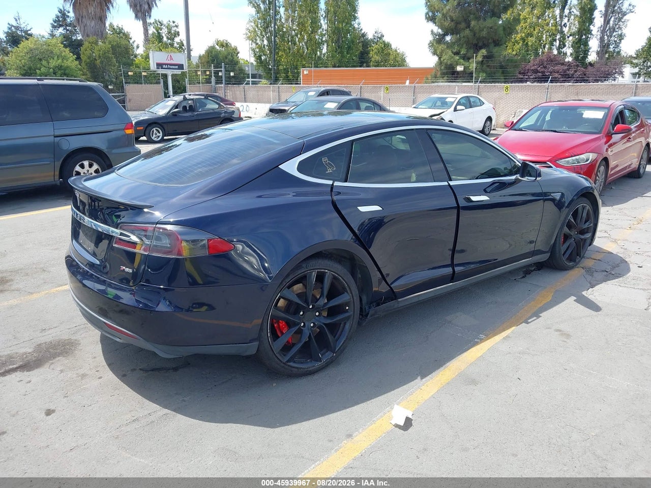 2014 TESLA MODEL S P85 · 4/11