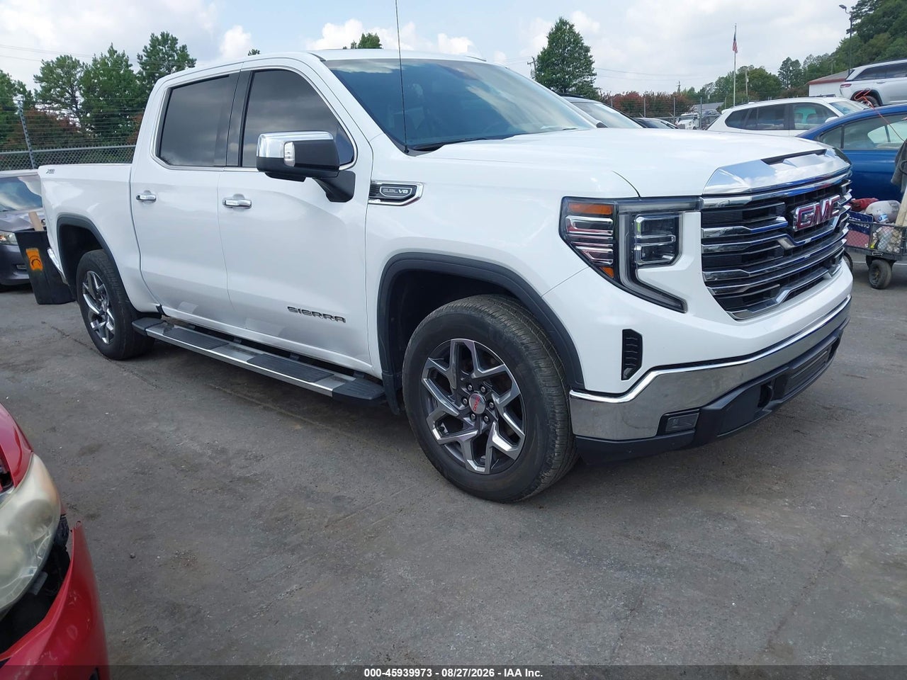 2023 GMC SIERRA 1500 4WD SHORT BOX SLT