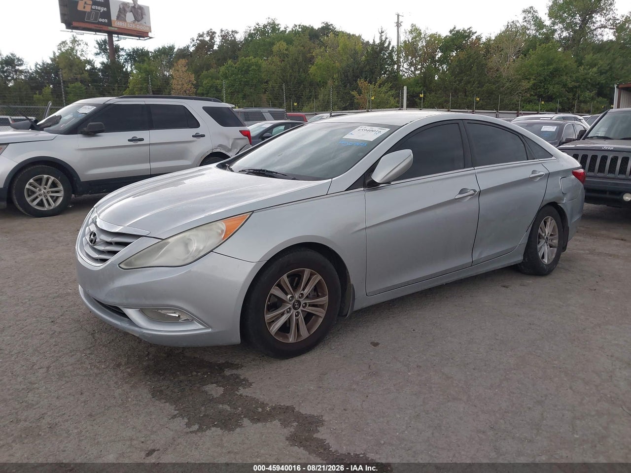 2013 HYUNDAI SONATA GLS · 2/11