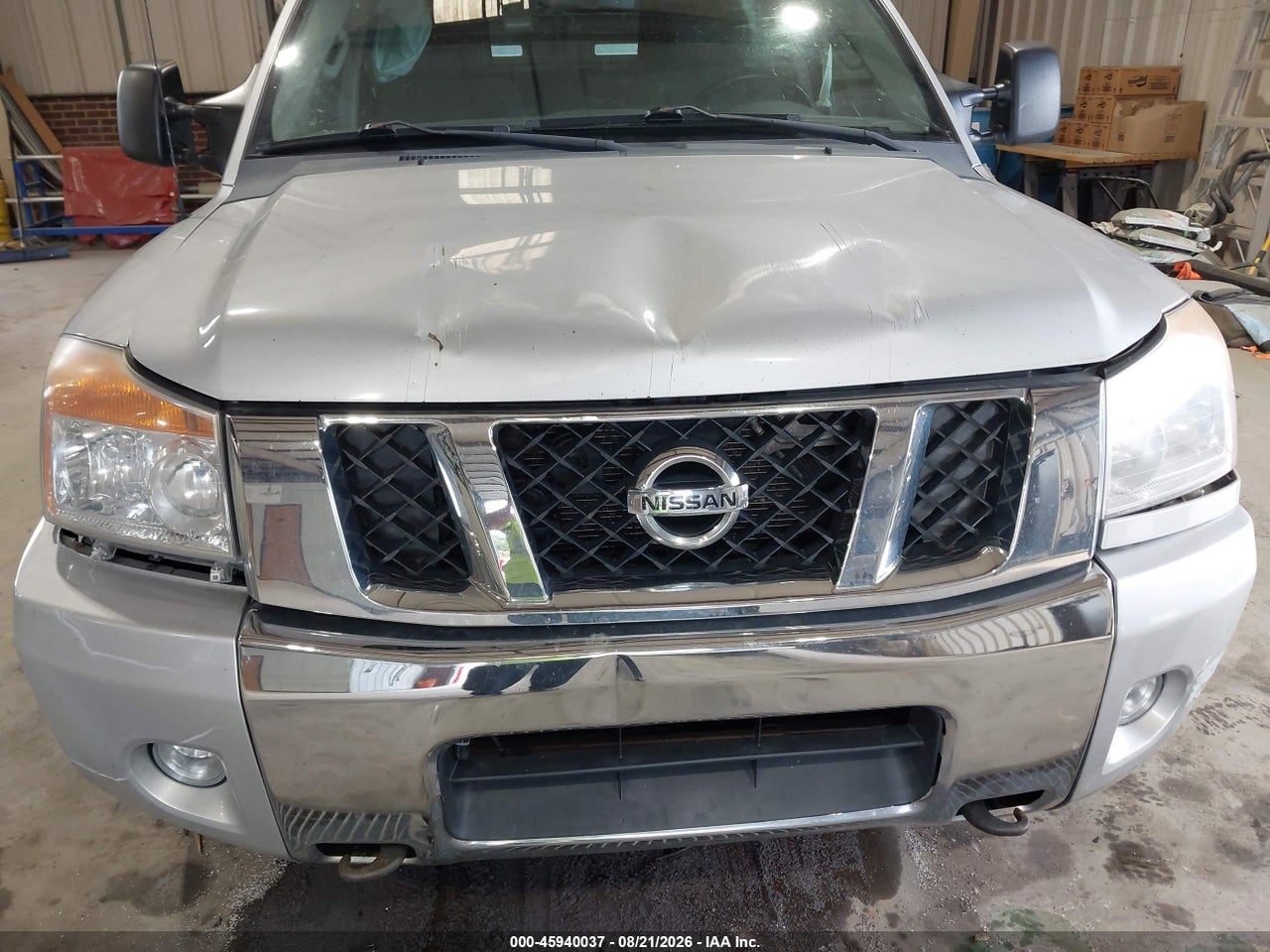 2012 NISSAN TITAN SV · 6/11
