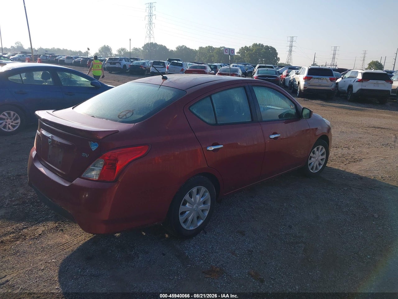 2017 NISSAN VERSA 1.6 SV · 4/11