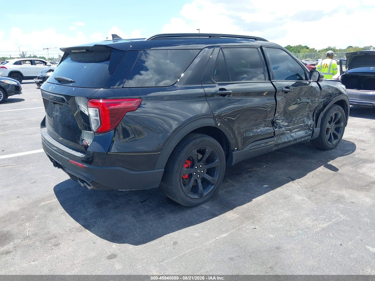 2024 FORD EXPLORER ST · 4/11