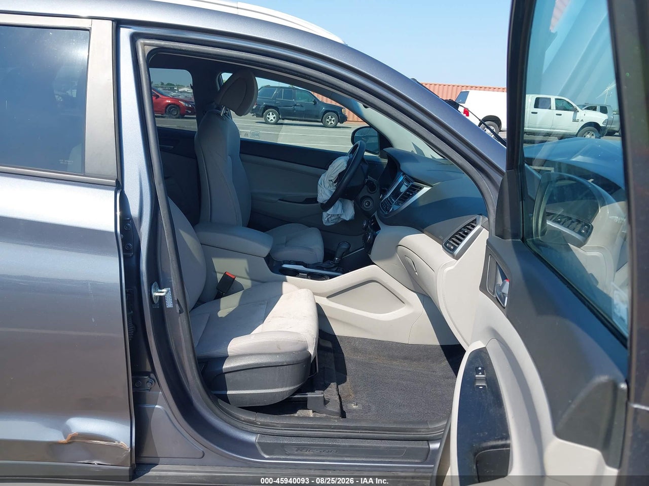 2017 HYUNDAI TUCSON SE · 5/10