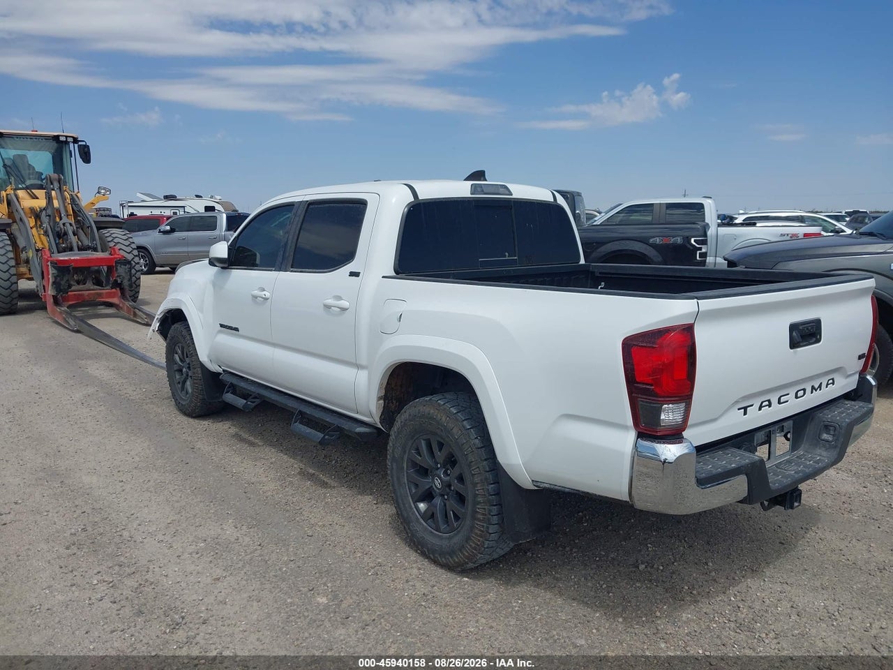 2023 TOYOTA TACOMA SR5 V6 · 3/11