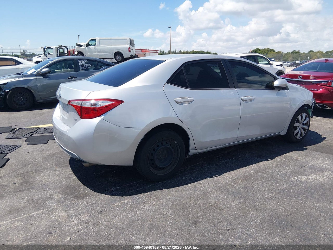 2014 TOYOTA COROLLA LE · 4/11