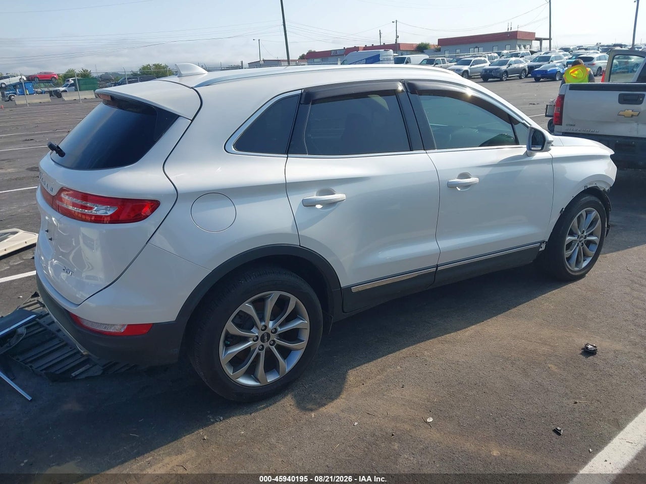2017 LINCOLN MKC SELECT · 4/11