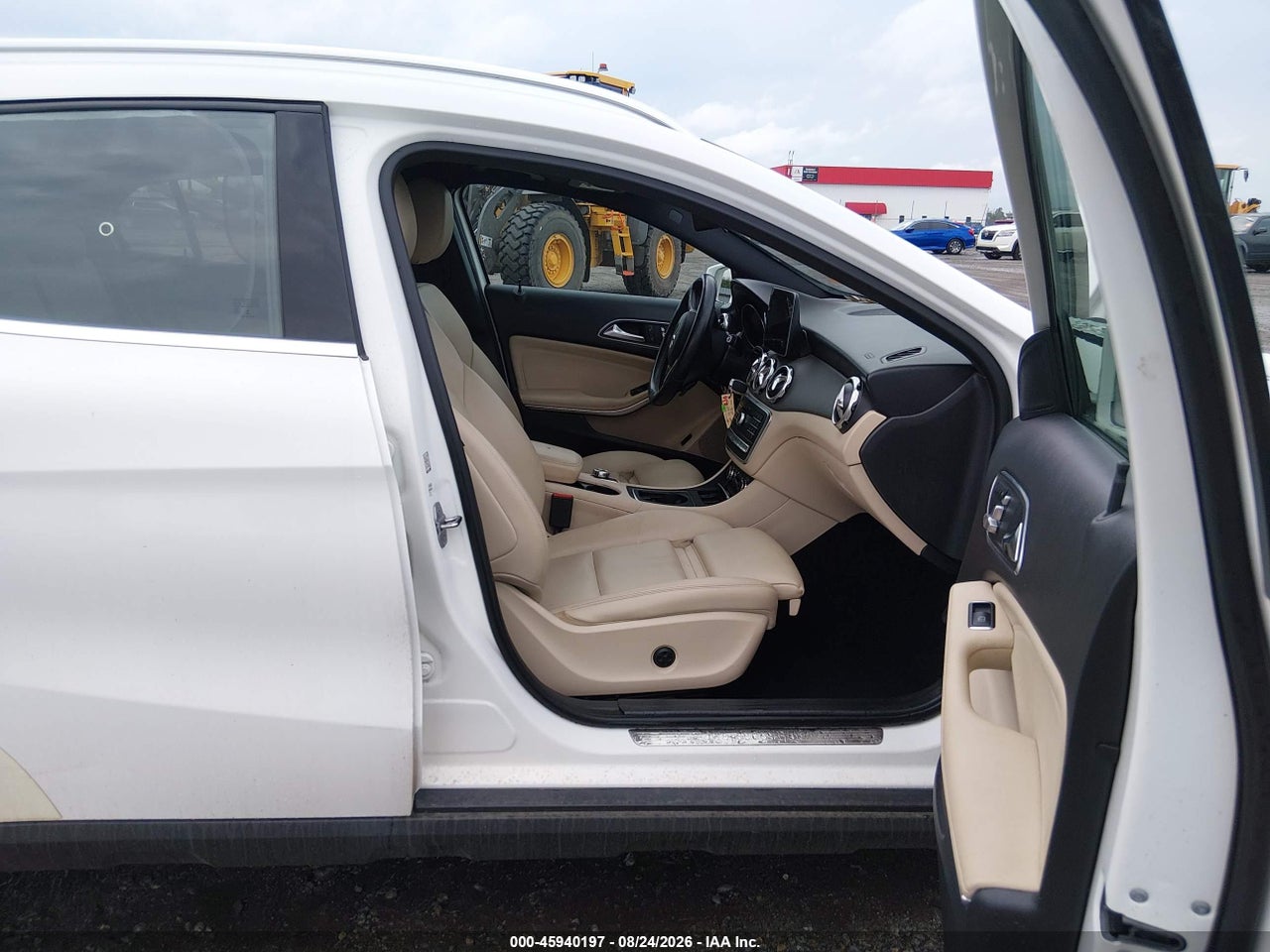 2019 MERCEDES-BENZ GLA 250 4MATIC · 5/11