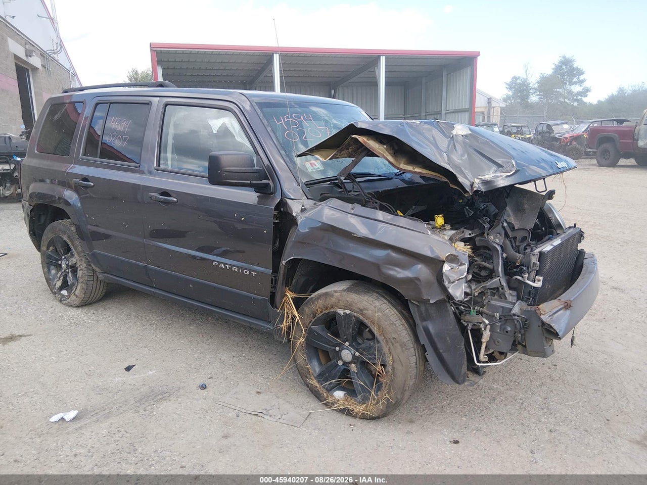 1C4NJRFB8GD****** · 2016 JEEP PATRIOT LATITUDE