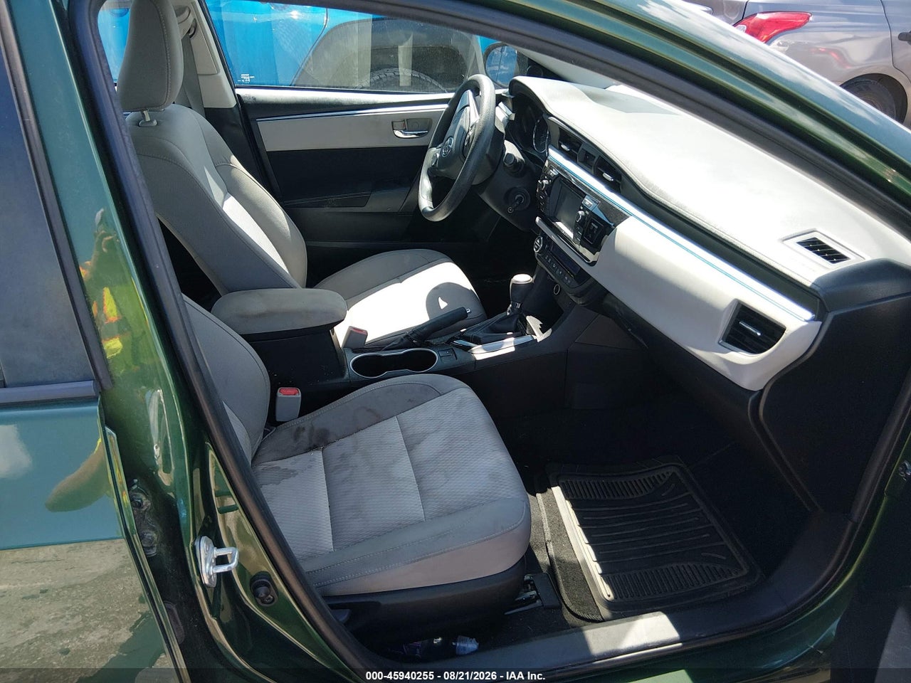 2015 TOYOTA COROLLA LE PLUS · 5/11