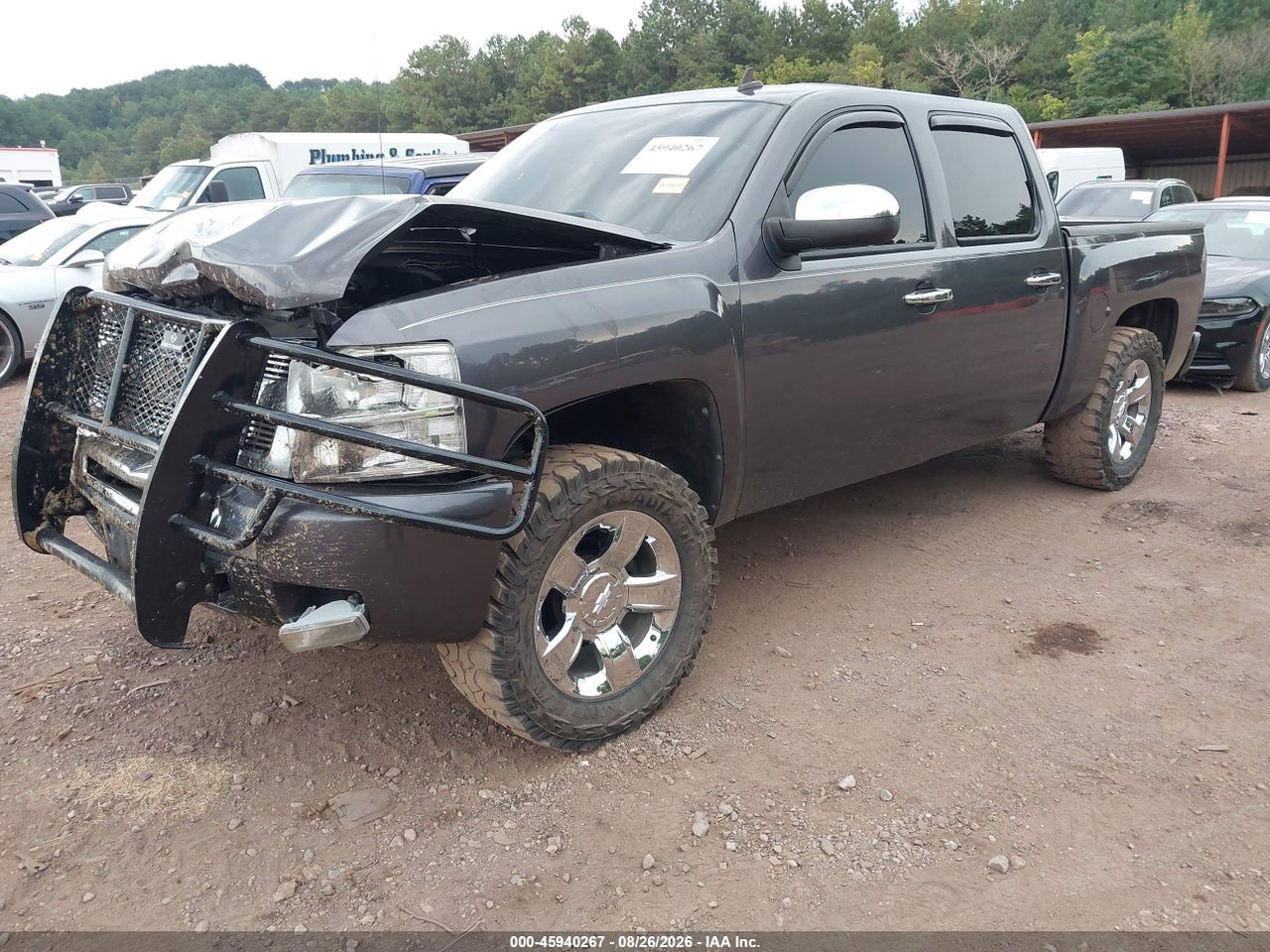 2011 CHEVROLET SILVERADO 1500 LT · 2/11
