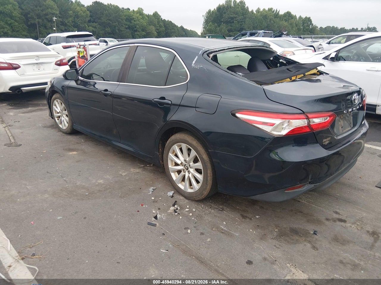 2018 TOYOTA CAMRY LE · 3/11