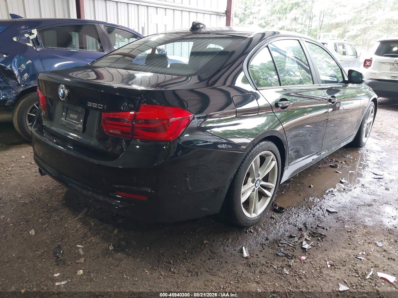 2017 BMW 320I · 4/11