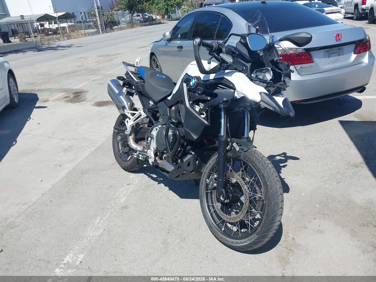 WB10K5303R6****** 2024 BMW F800 GS