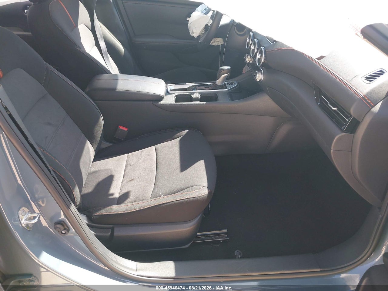 2025 NISSAN SENTRA SR · 5/11