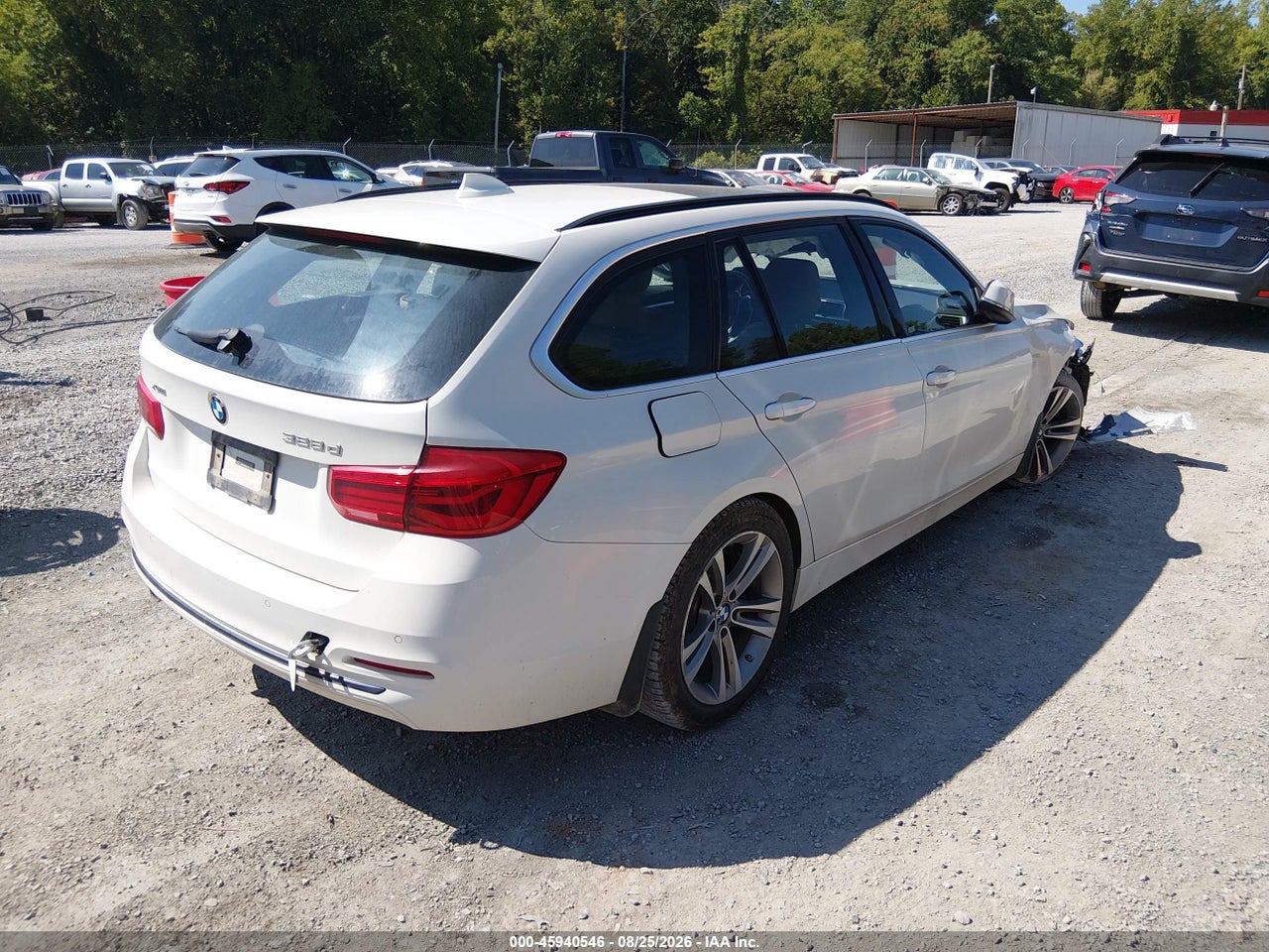 2016 BMW 328D XDRIVE · 4/11