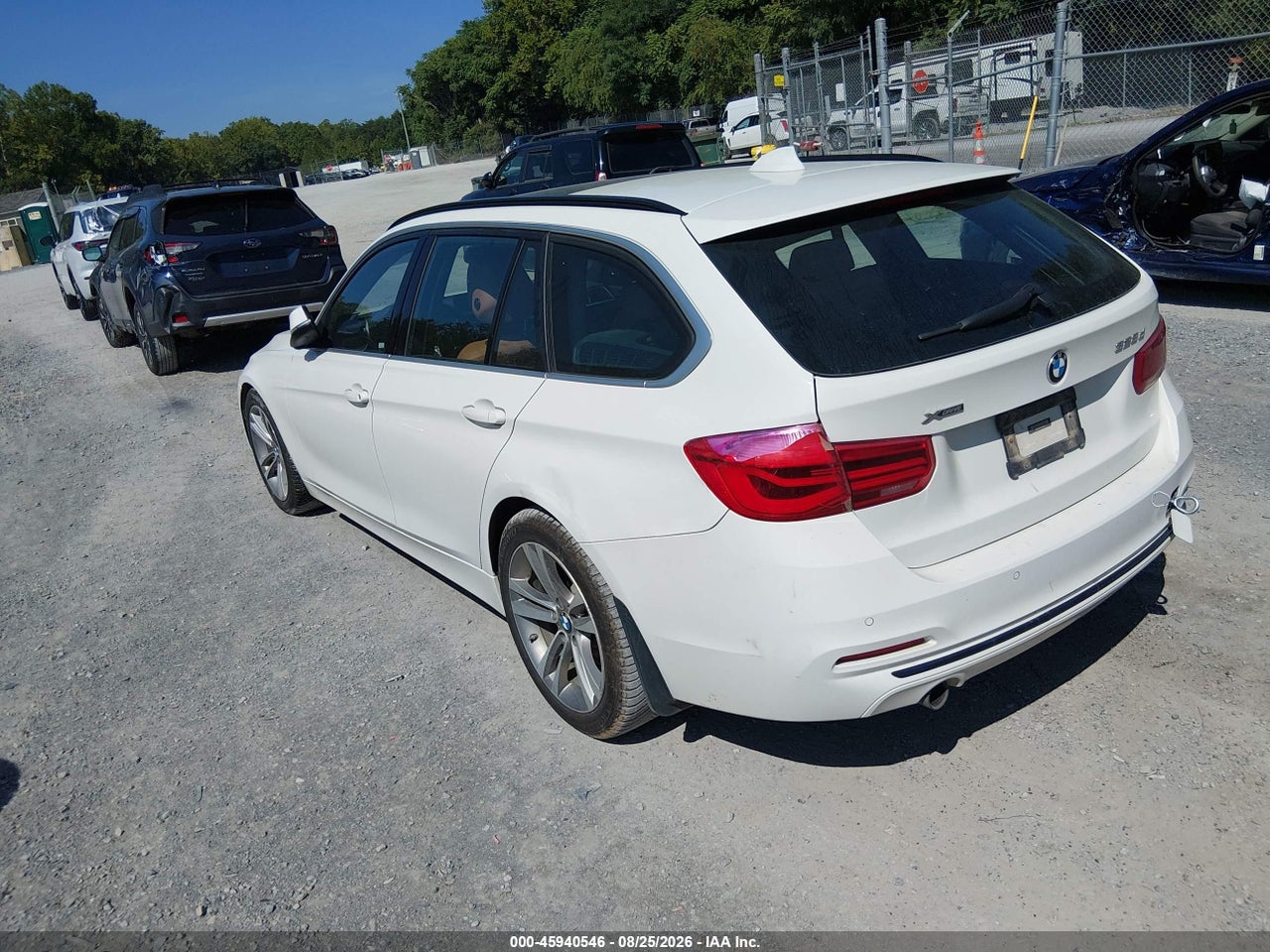 2016 BMW 328D XDRIVE · 3/11