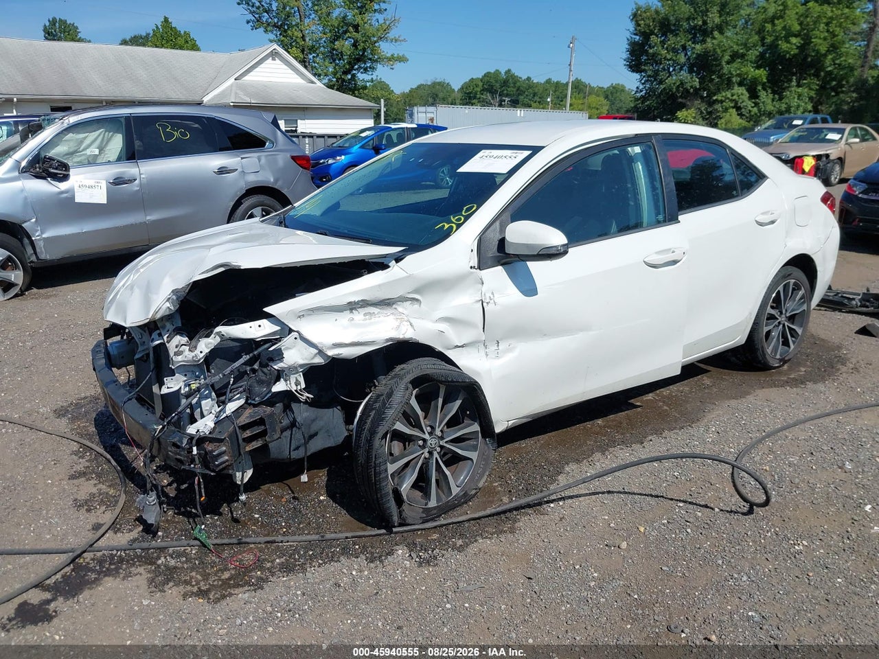 2017 TOYOTA COROLLA SE · 2/11