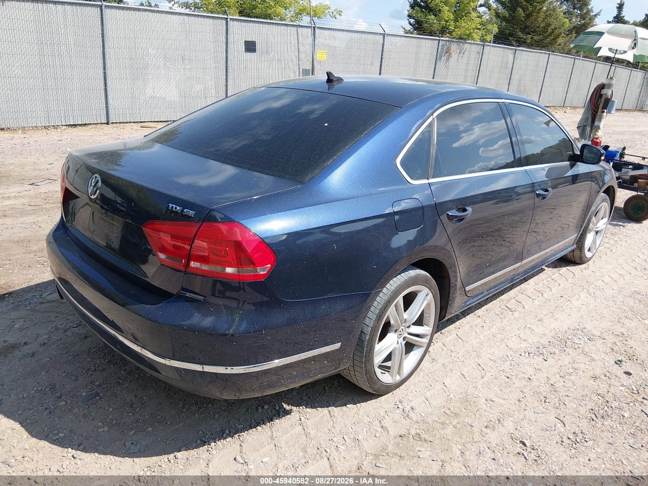2013 VOLKSWAGEN PASSAT 2.0L TDI SE · 4/11