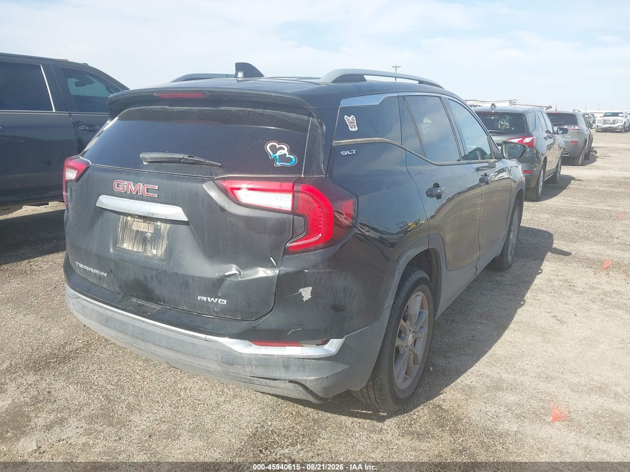 2024 GMC TERRAIN AWD SLT · 4/11