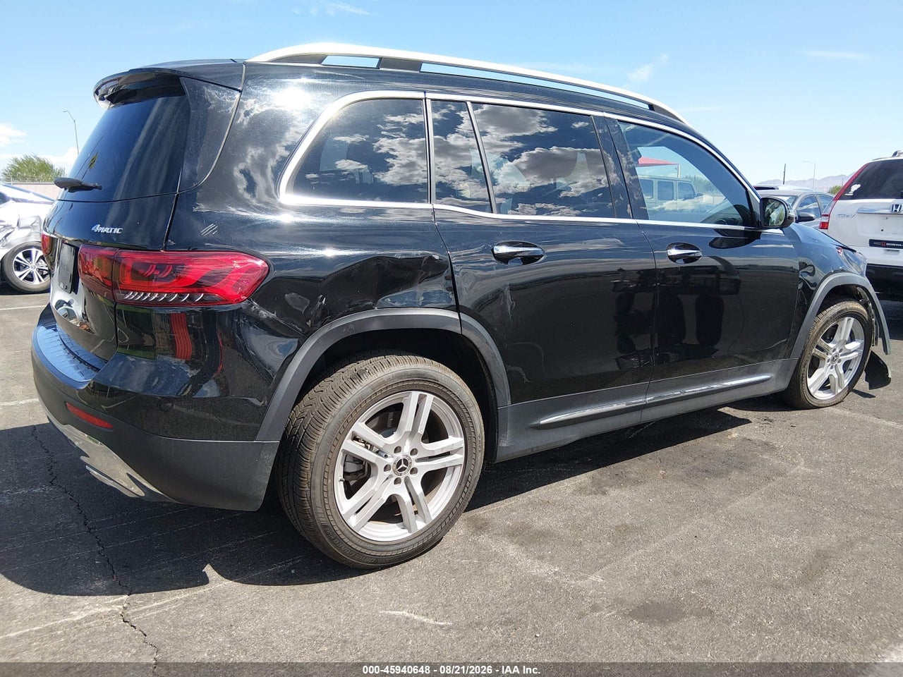 2023 MERCEDES-BENZ GLB 250 4MATIC · 4/11