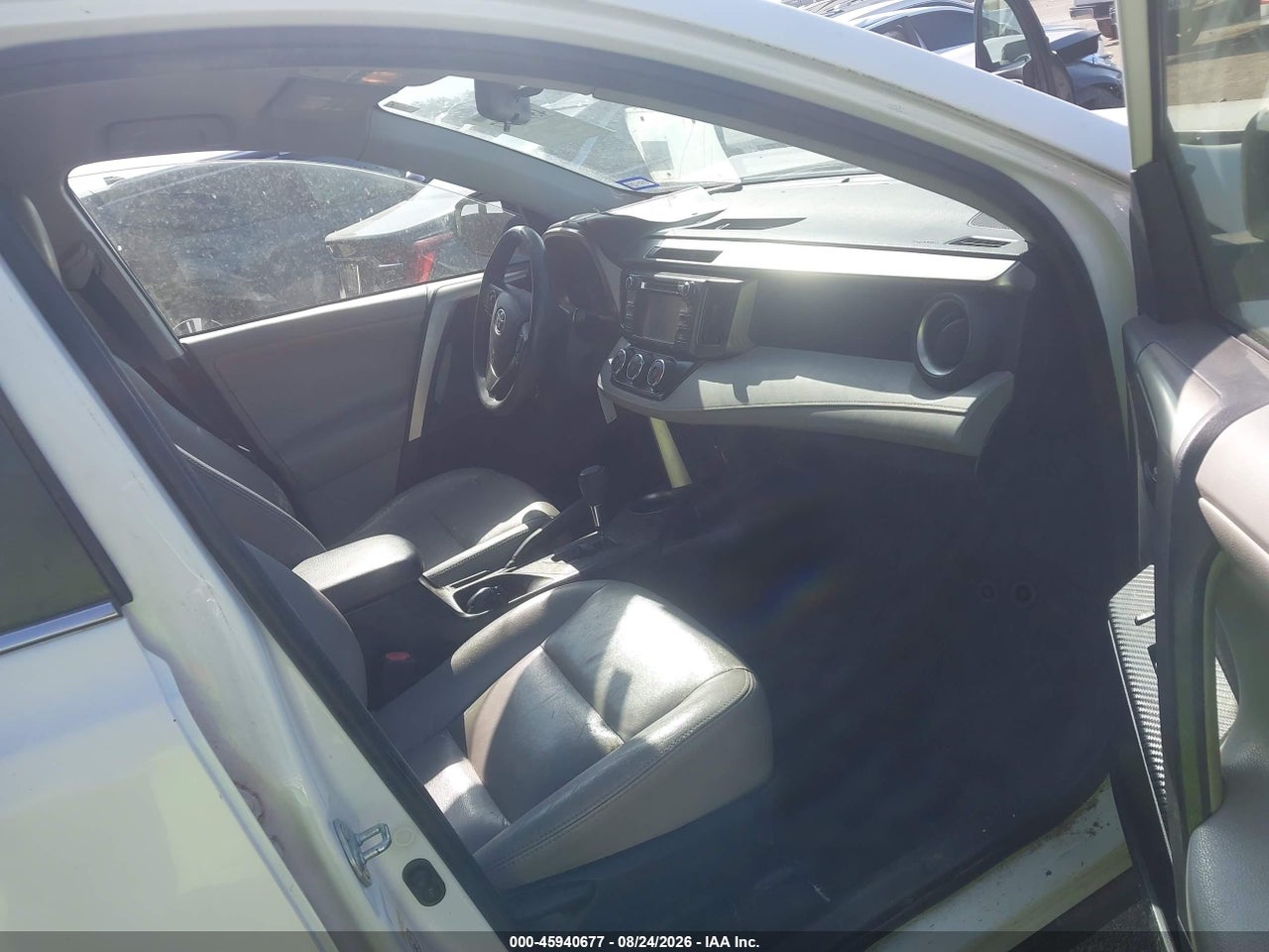 2013 TOYOTA RAV4 LE · 5/11