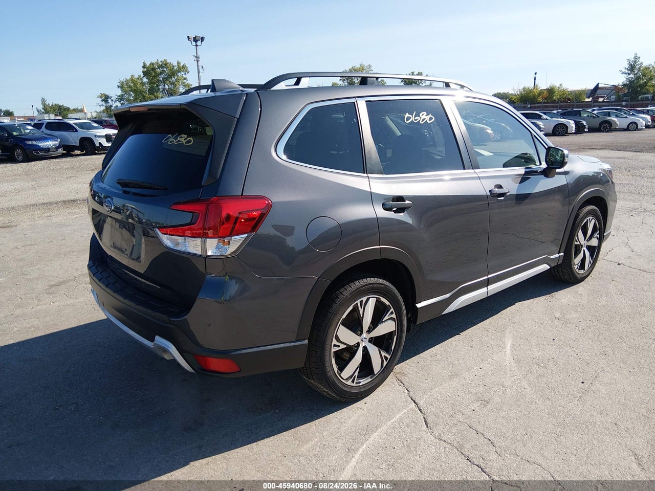 2020 SUBARU FORESTER TOURING · 4/11