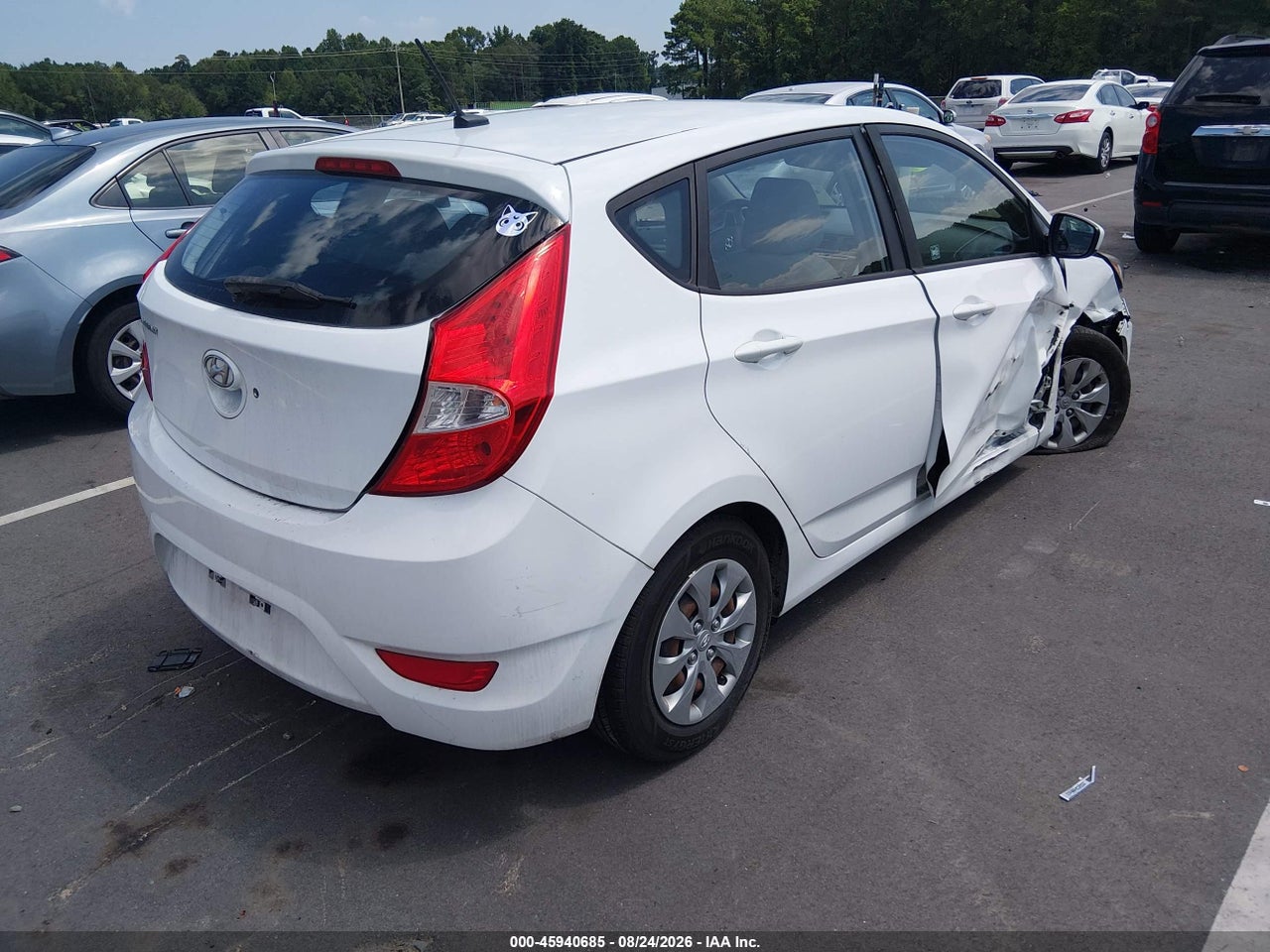 2017 HYUNDAI ACCENT SE · 4/11