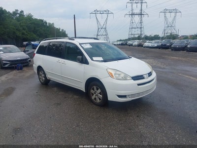 5TDZA23C05S****** · 2005 TOYOTA SIENNA LE