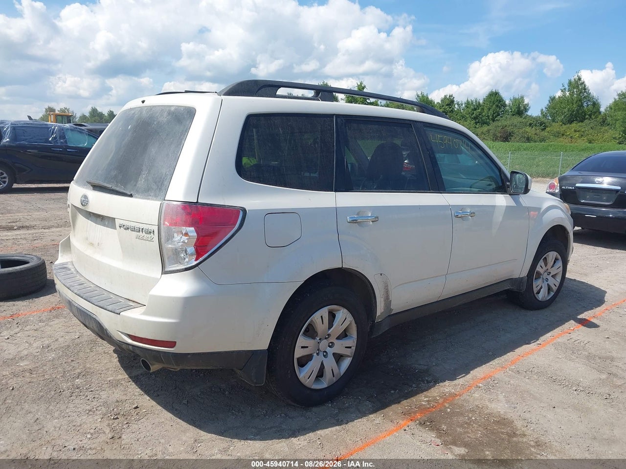 2010 SUBARU FORESTER 2.5X PREMIUM · 4/11