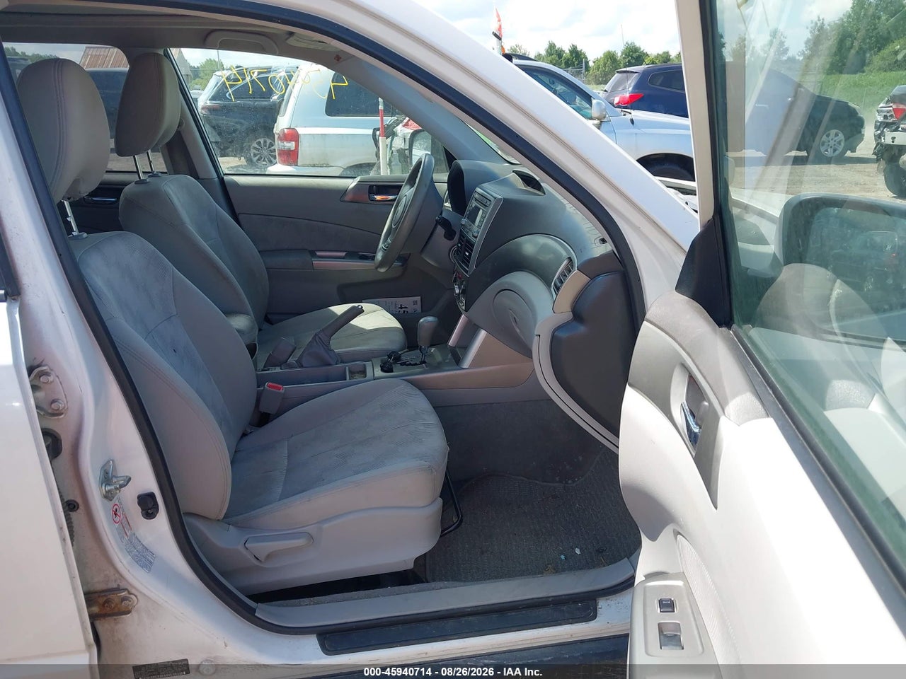 2010 SUBARU FORESTER 2.5X PREMIUM · 5/11