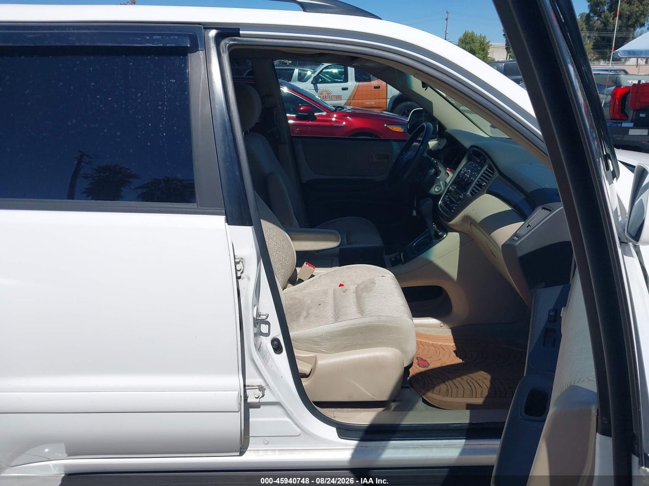 2002 TOYOTA HIGHLANDER V6 · 5/11