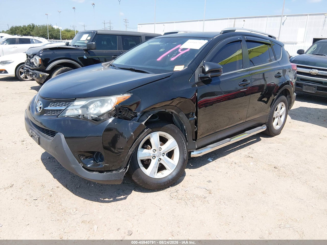 2014 TOYOTA RAV4 LE · 2/10