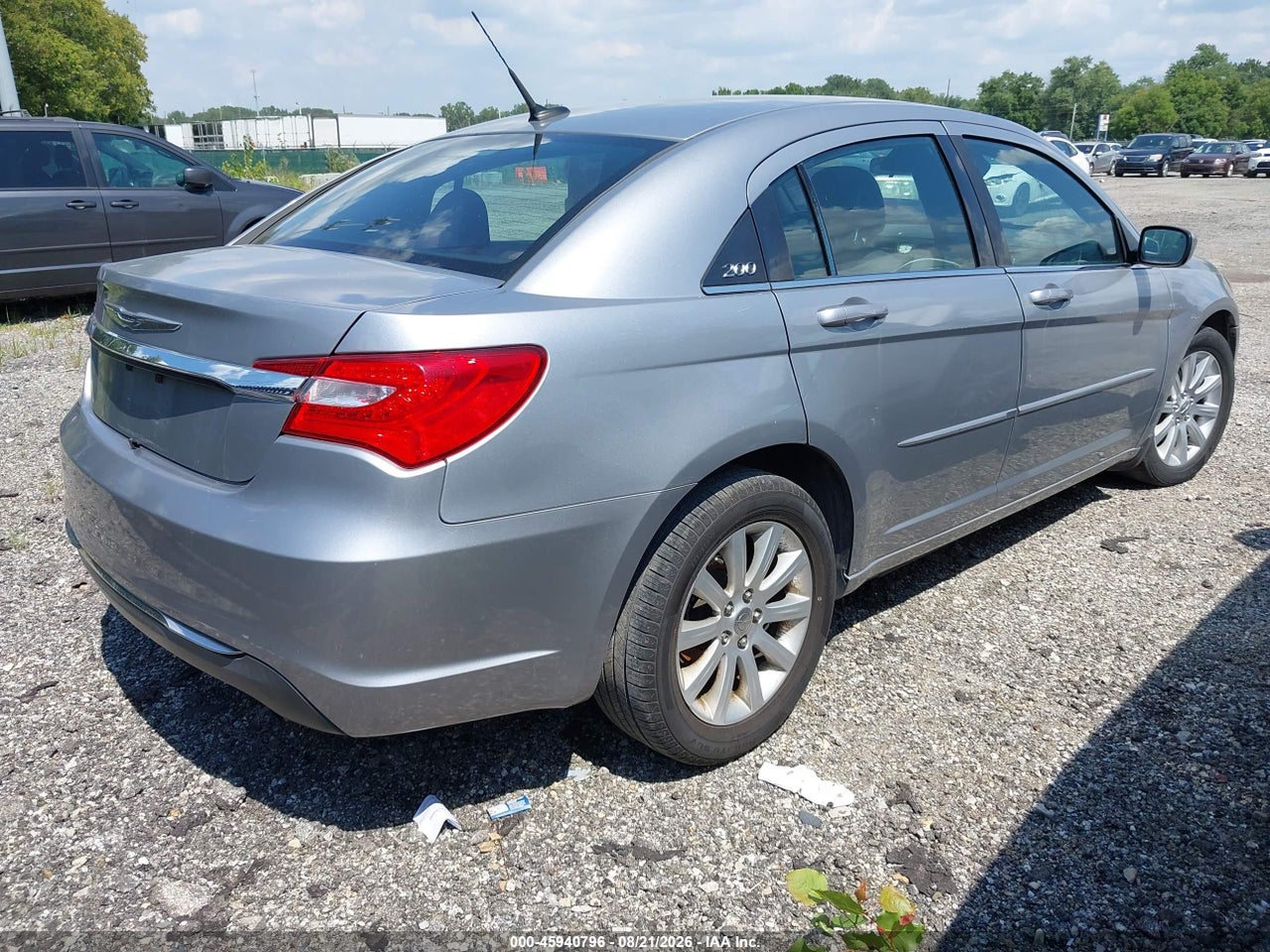 2013 CHRYSLER 200 TOURING · 4/11