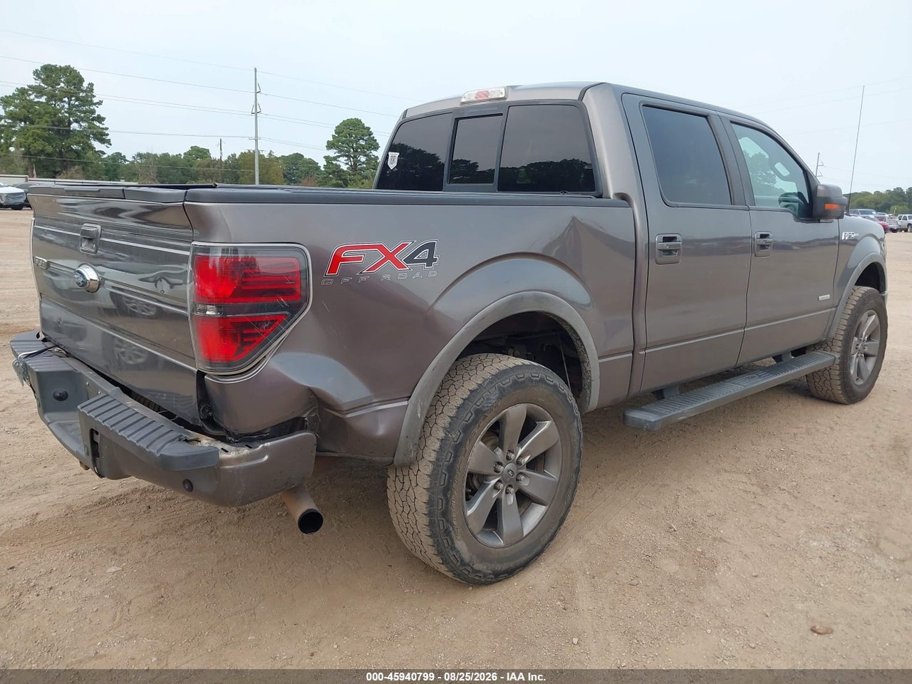 2012 FORD F-150 FX4 · 4/11