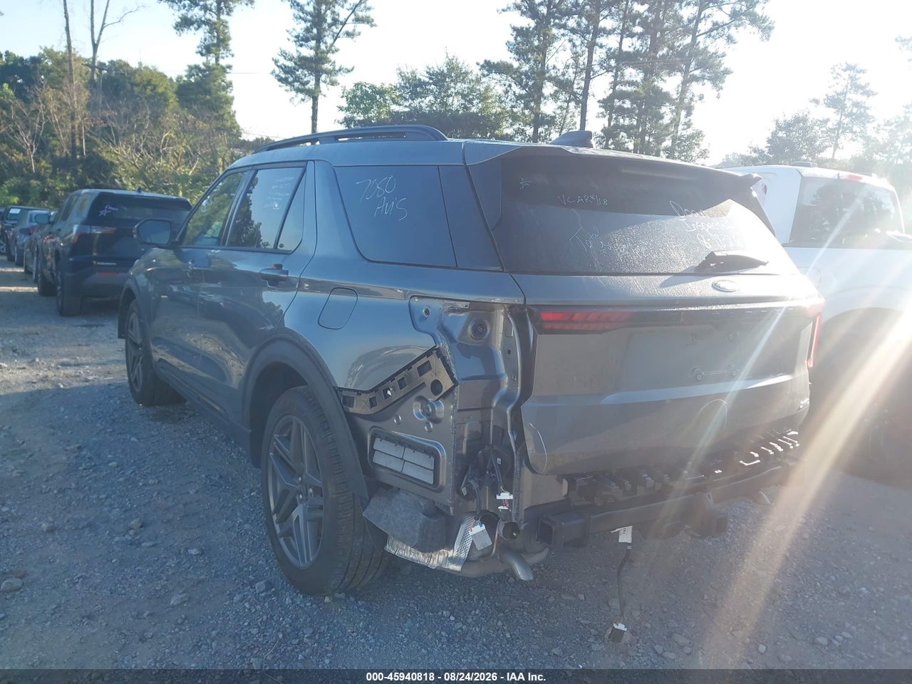 2025 FORD EXPLORER ST-LINE · 3/11