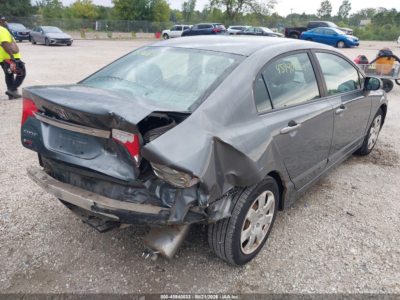2011 HONDA CIVIC LX · 4/11