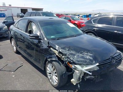 3VWLP7AJ3DM****** · 2013 VOLKSWAGEN JETTA 2.5L SEL