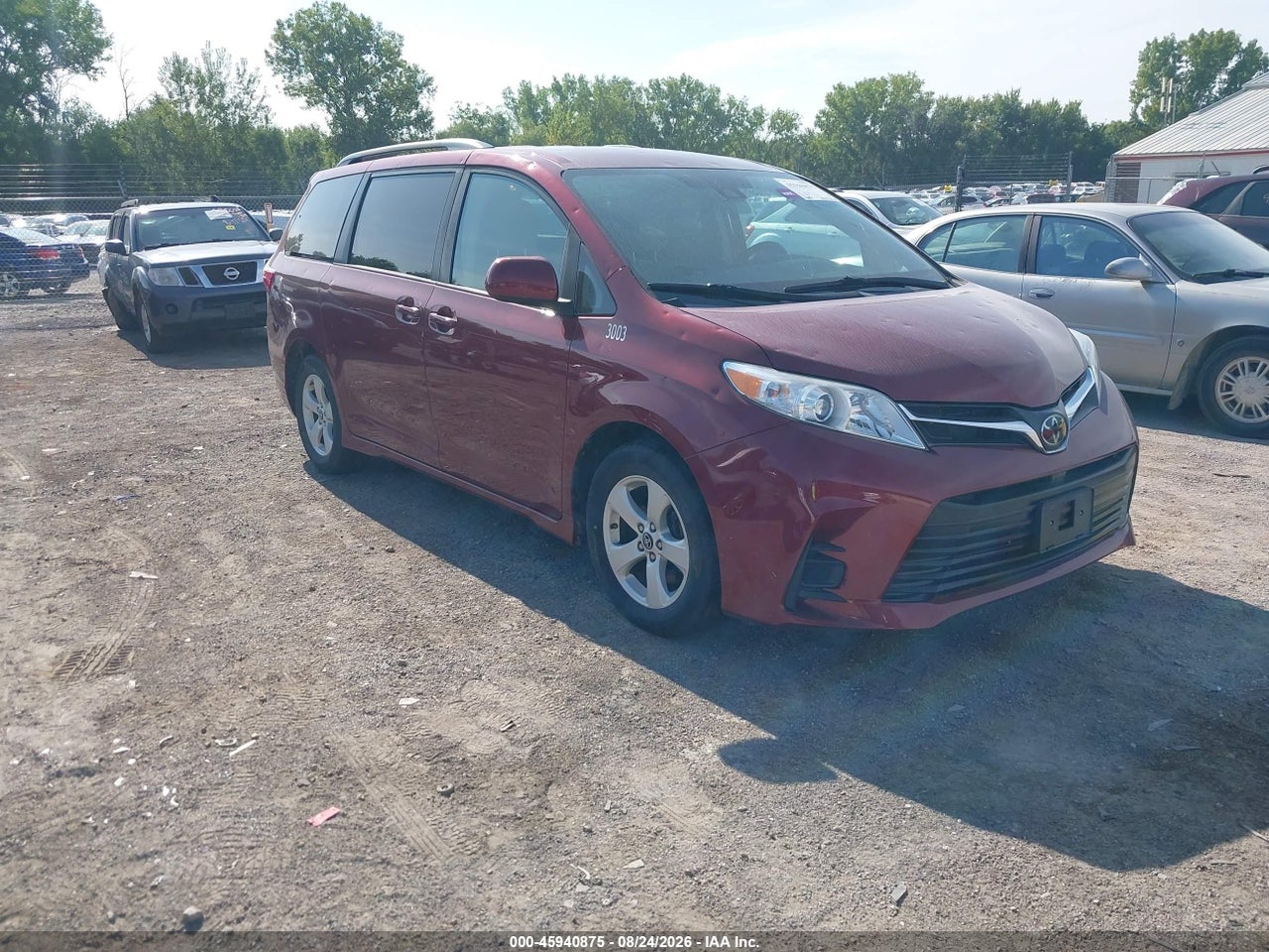 5TDKZ3DC1LS****** · 2020 TOYOTA SIENNA LE