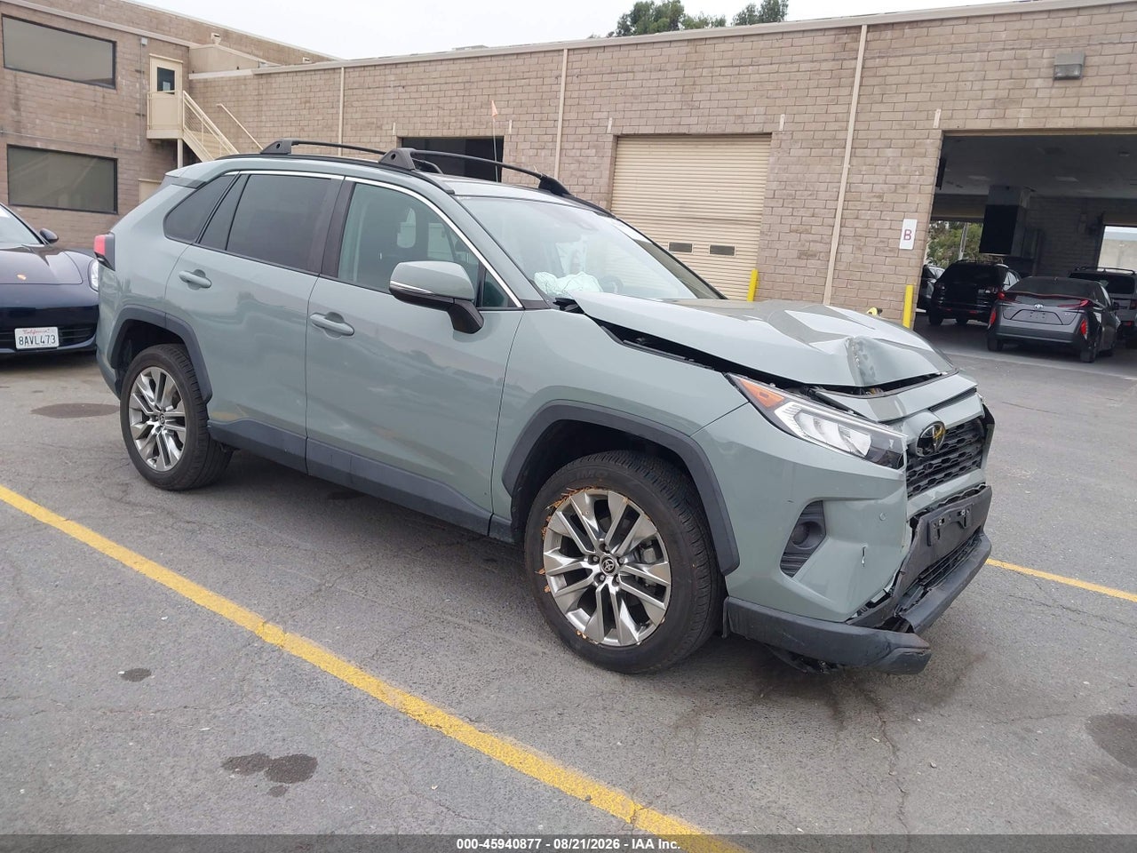 2021 TOYOTA RAV4 XLE PREMIUM