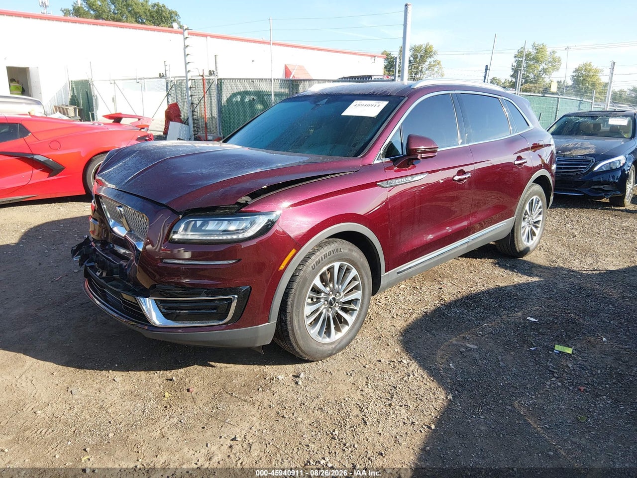 2020 LINCOLN NAUTILUS STANDARD · 2/11