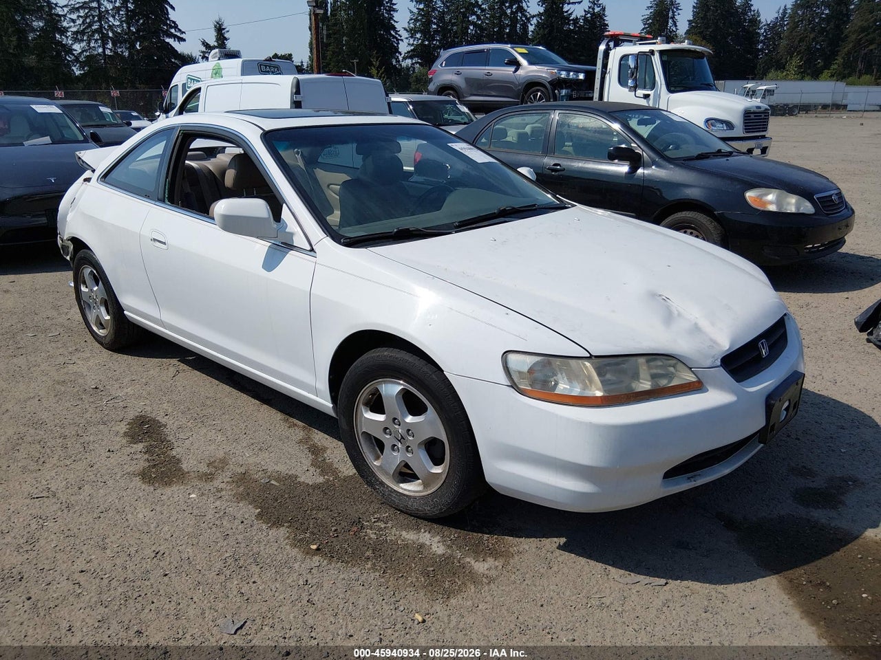 1HGCG2254YA****** · 2000 HONDA ACCORD 3.0 EX