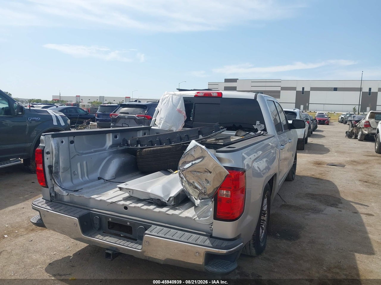 2017 CHEVROLET SILVERADO 1500 1LT · 4/11