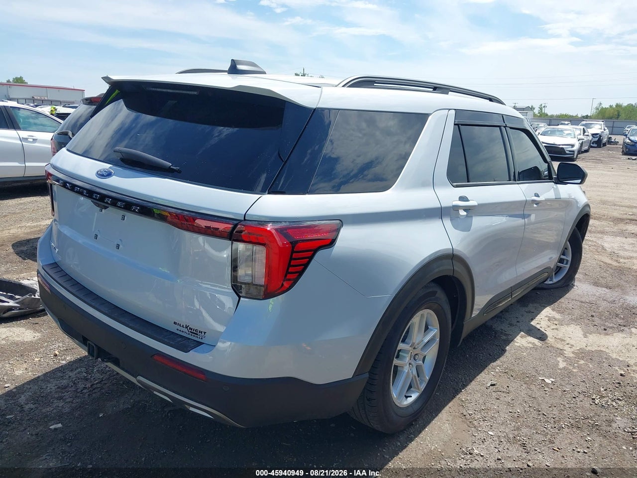 2026 FORD EXPLORER ACTIVE · 4/10