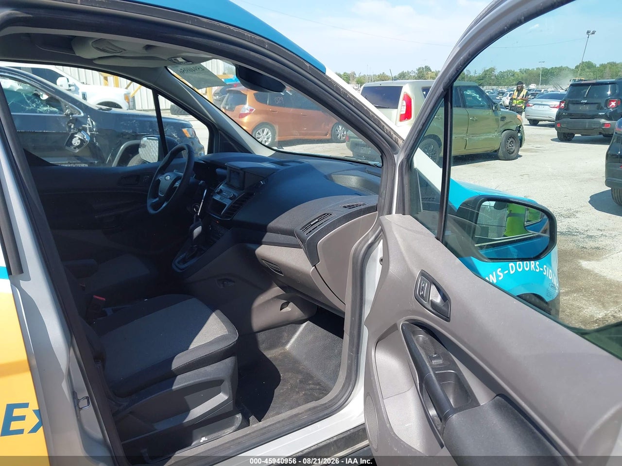 2022 FORD TRANSIT CONNECT XL · 5/11