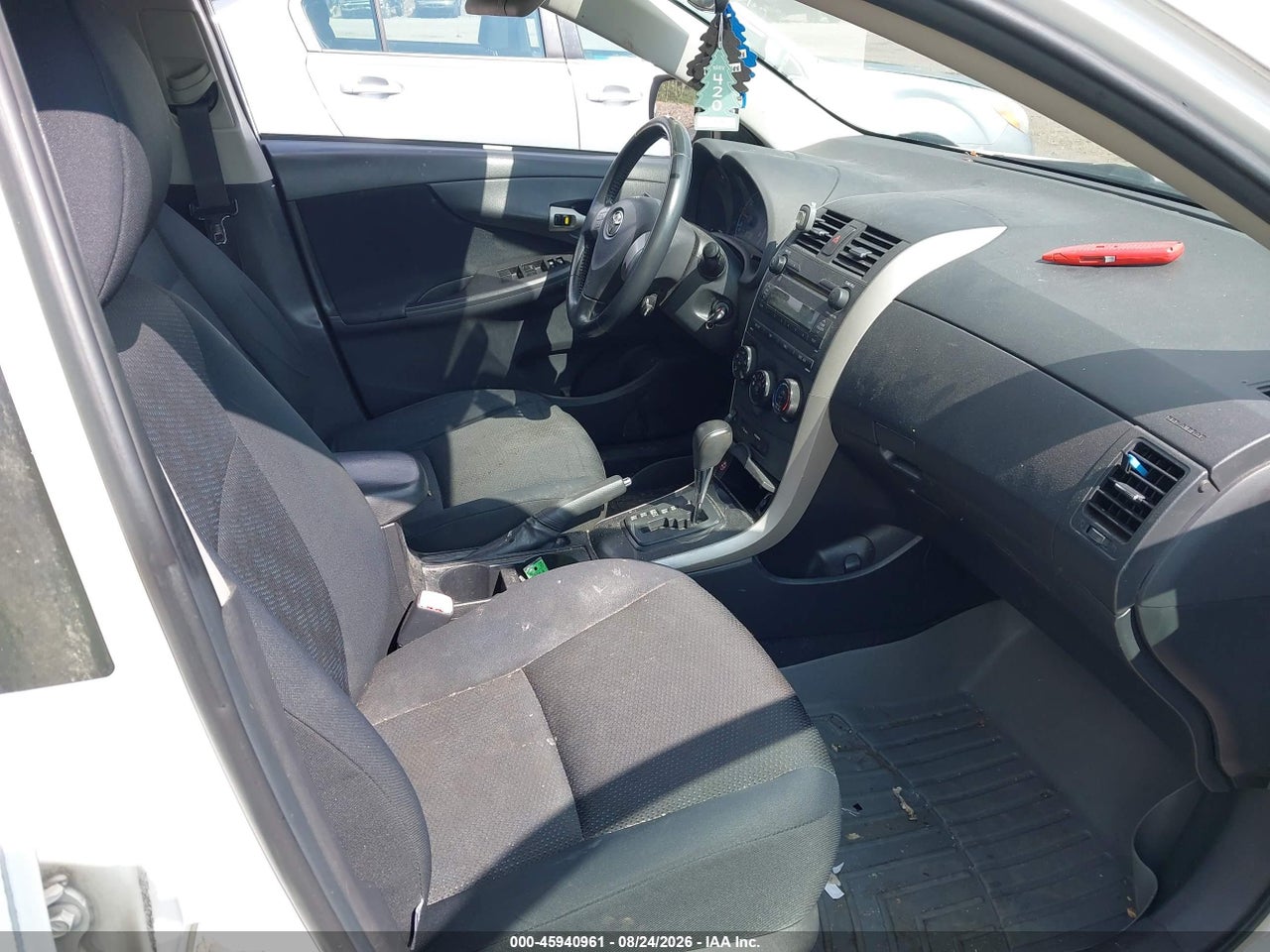 2009 TOYOTA COROLLA S · 5/11