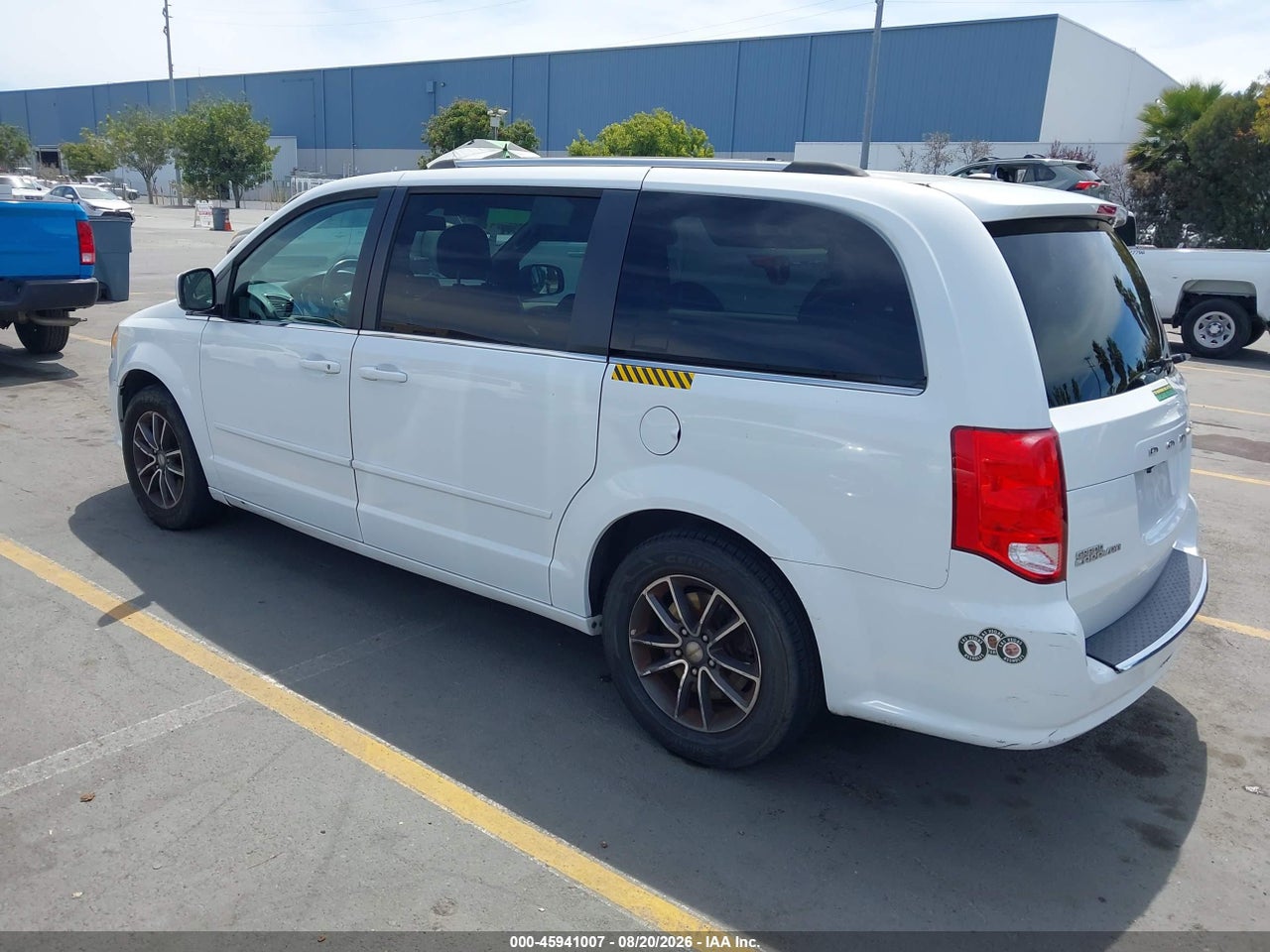 2017 DODGE GRAND CARAVAN SXT · 3/11